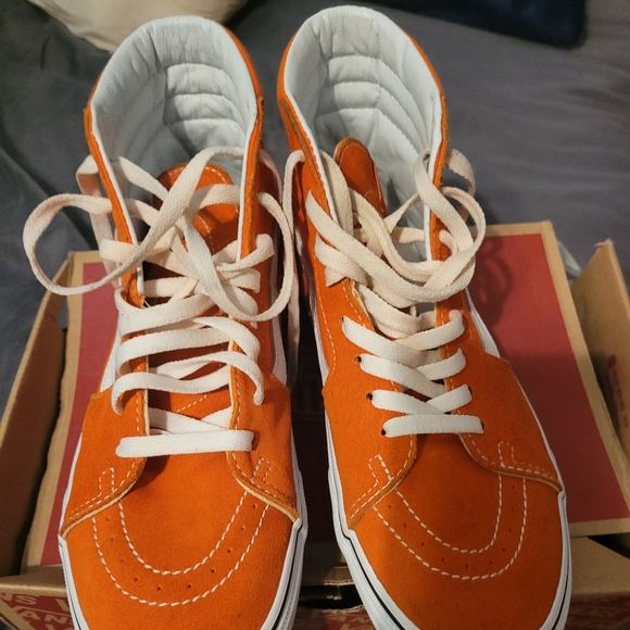 Mens Van's Shoes - Picture 3 of 3